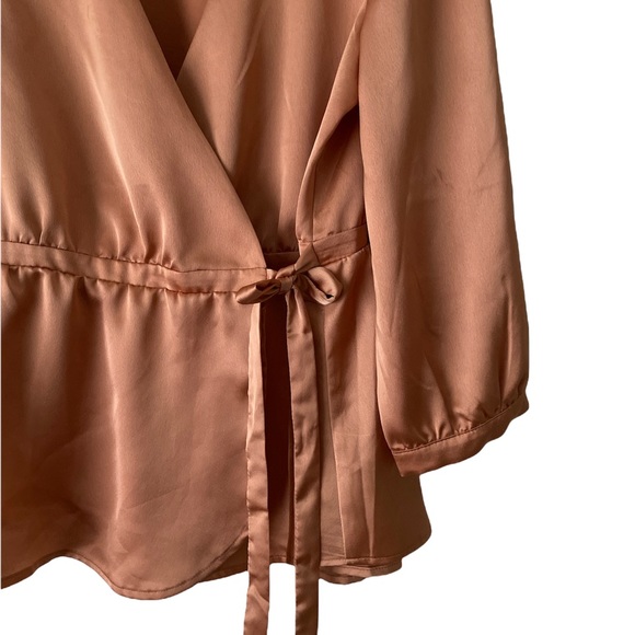 Sweet Wanderer Copper Wrap Blouse with Faux Satin Look and Feel Size Large - Picture 4 of 9